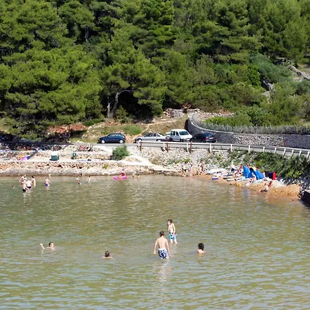 Semesterbostad Family Friendly House With A Swimming Pool Svirce, Hvar - 23989