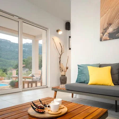 Family Friendly House With A Swimming Pool Svirce, Hvar - 23989 Svirce