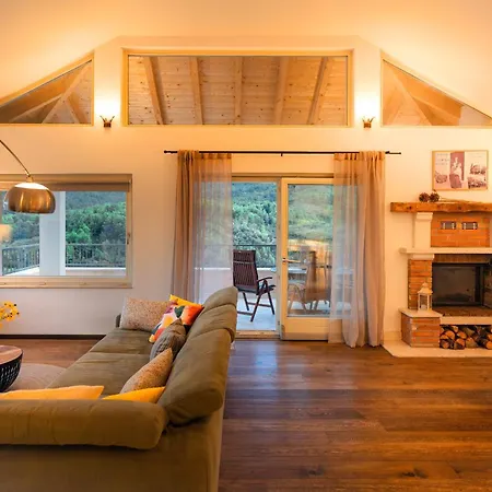 Semesterbostad Family Friendly House With A Swimming Pool Svirce, Hvar - 23989